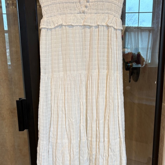 Express Cream Ruffled Maxi Dress - Picture 5 of 5